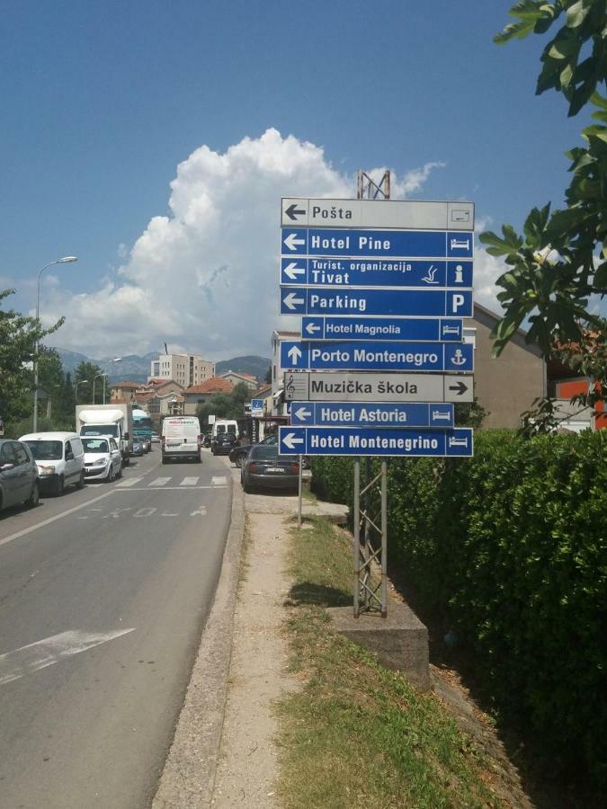 טיווט Mona&Mike Apartments מראה חיצוני תמונה